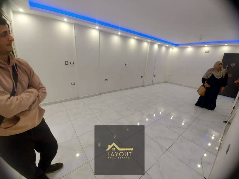 11 9f9b250c-5717-41c4-a99b-8930bef3b8dc. jpg