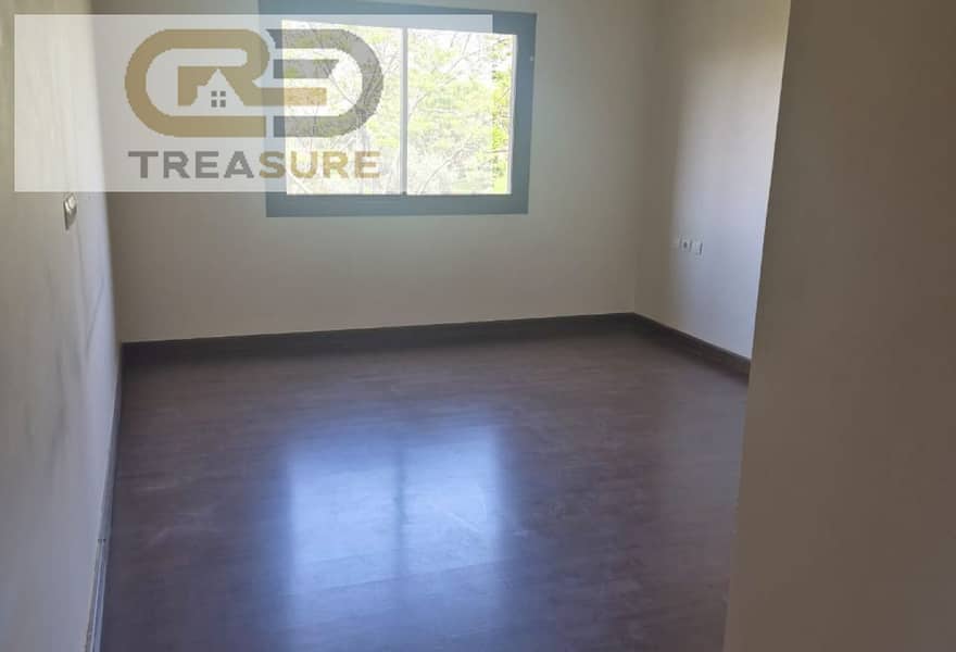 11 88aac77c-68aa-4815-9c2b-c95e1c3039a0. jpg