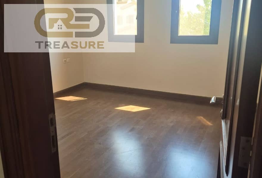 15 4cfec486-eddf-48a2-a8bb-e51af91b86f5. jpg