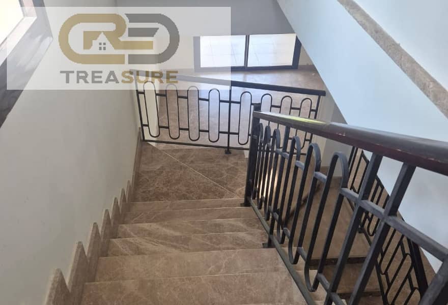 19 f39bd698-c247-4297-a6e2-a77bb721b991. jpg