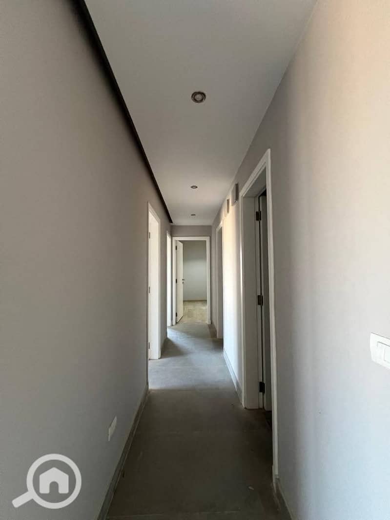 7 176c7b4c-48b6-4be9-96cb-343c5c3a9b77. jpg