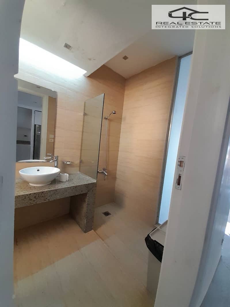 8 WhatsApp Image 2026-01-21 at 5.00. 44 PM. jpeg