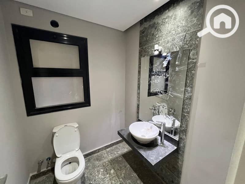 5 13167259-8711-4bf6-9083-0198cd0130db. jpg