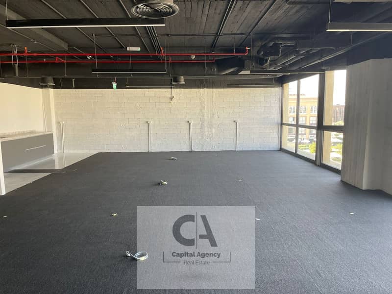 5 ab9da1a2-8ecf-48c5-972a-c9e2e5f7b224. jpg