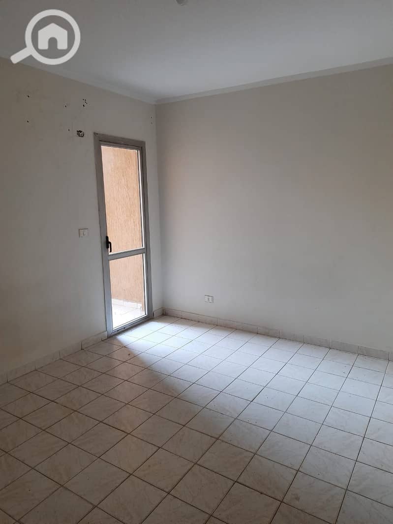 7 4b64297b-8364-4d81-8f07-e5b955b76b10. jpeg