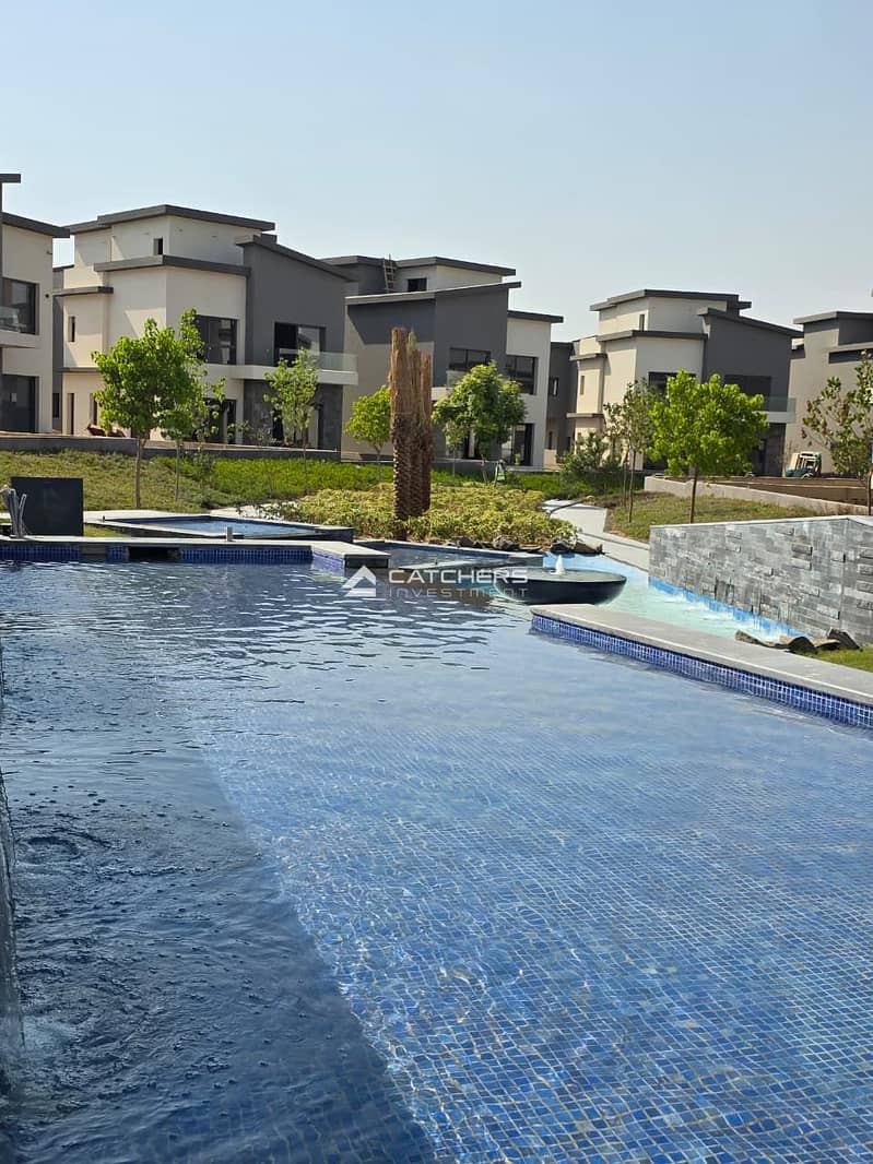 2 WhatsApp Image 2025-10-27 at 3.41. 59 PM. jpeg