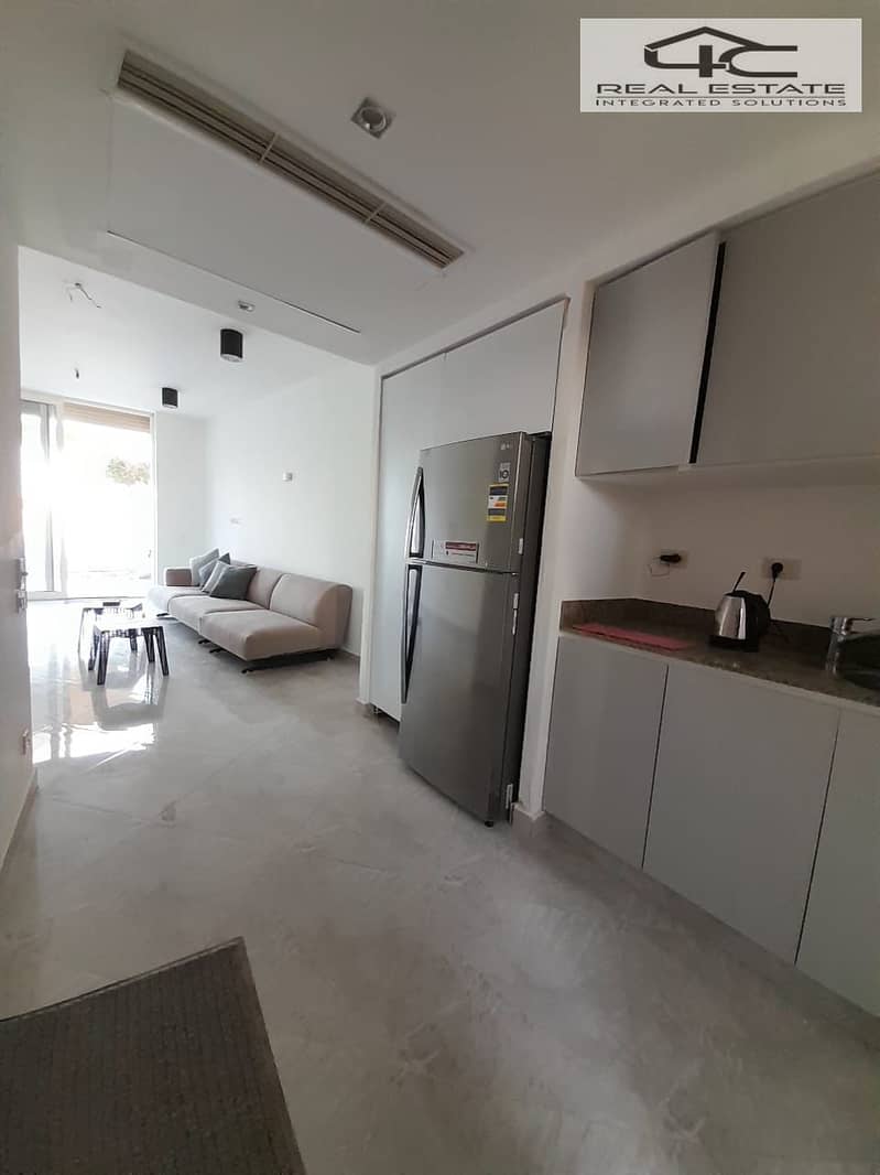 4 WhatsApp Image 2026-01-21 at 5.00. 43 PM. jpeg