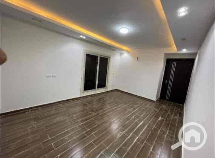 9 9e97cdde-8b8e-455f-818f-e2d71977bc5f. jpg