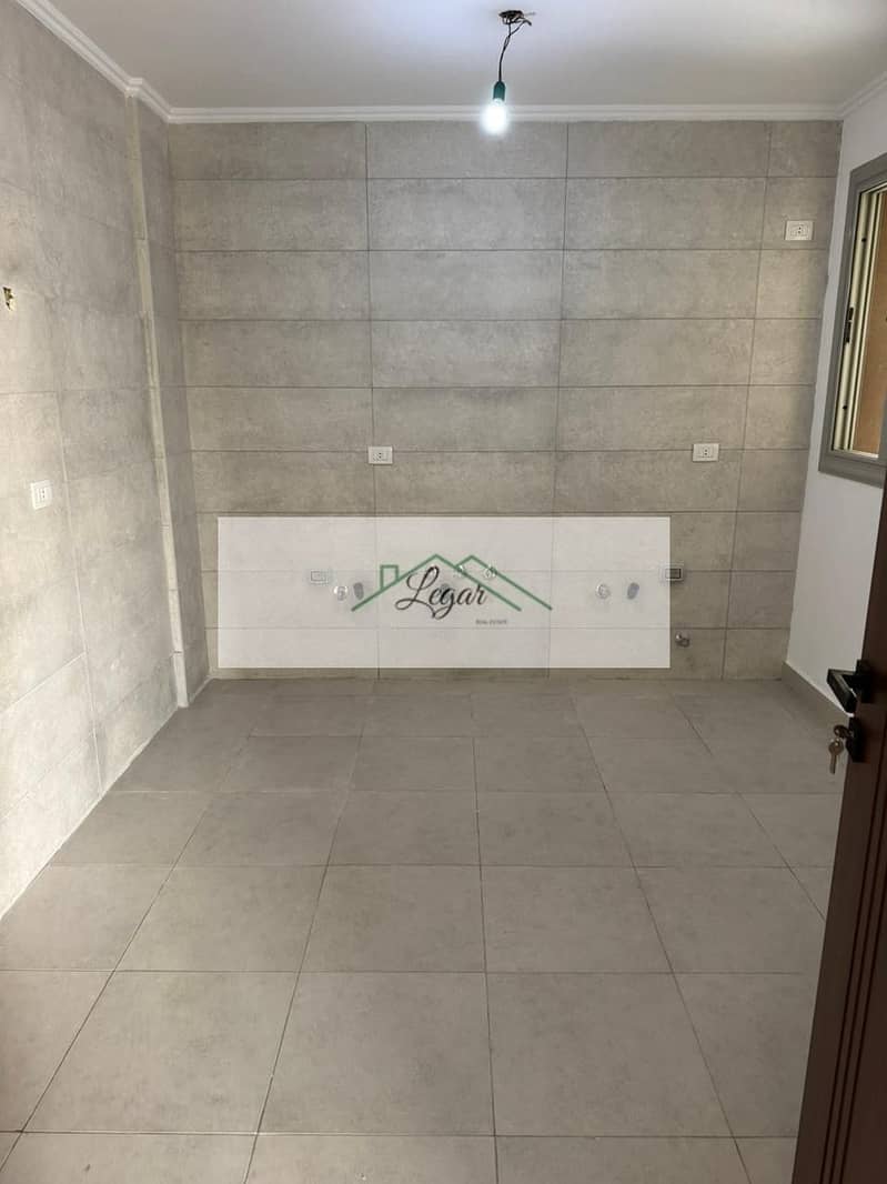 6 b28e7690-d08a-48c0-b7f3-8a13778adf55. jpg