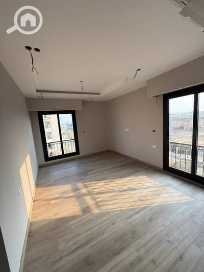 3 Bedroom Apartment for Sale in Sheikh Zayed, Giza - WhatsApp Image 2026-01-21 at 5.23. 26 PM. jpeg