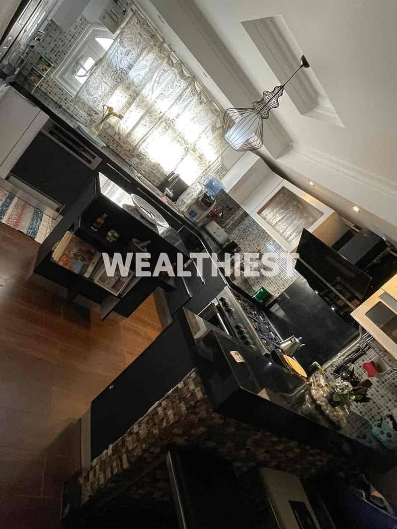 14 1e8dc8a0-ef4c-454a-9099-4929a4dd7dff. jpg