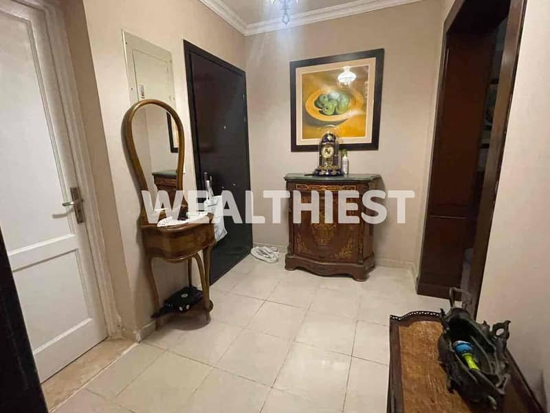 11 7f4ff01d-5d3b-4f1e-ab54-2a1db034b34a. jpg