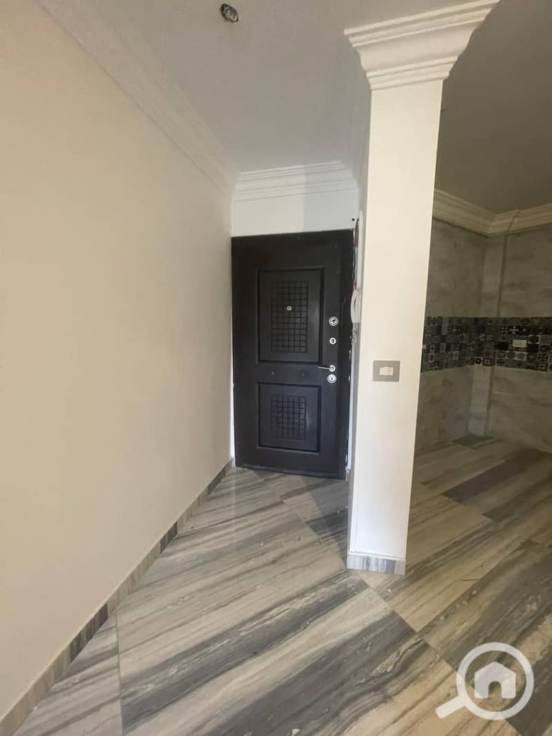 10 feae1140-e12c-4bbe-8ef0-3f61239fca0c. jpeg