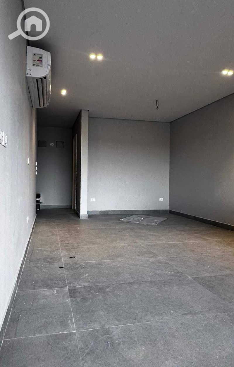 3 3edfbd39-5248-4bfc-b33b-811c4c84b904. jpg