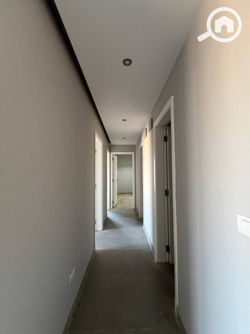 7 176c7b4c-48b6-4be9-96cb-343c5c3a9b77. jpg