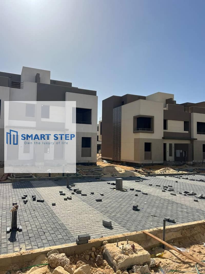 5 a16b97f4-95d1-472f-b7a7-8c42e3721f09. jpg