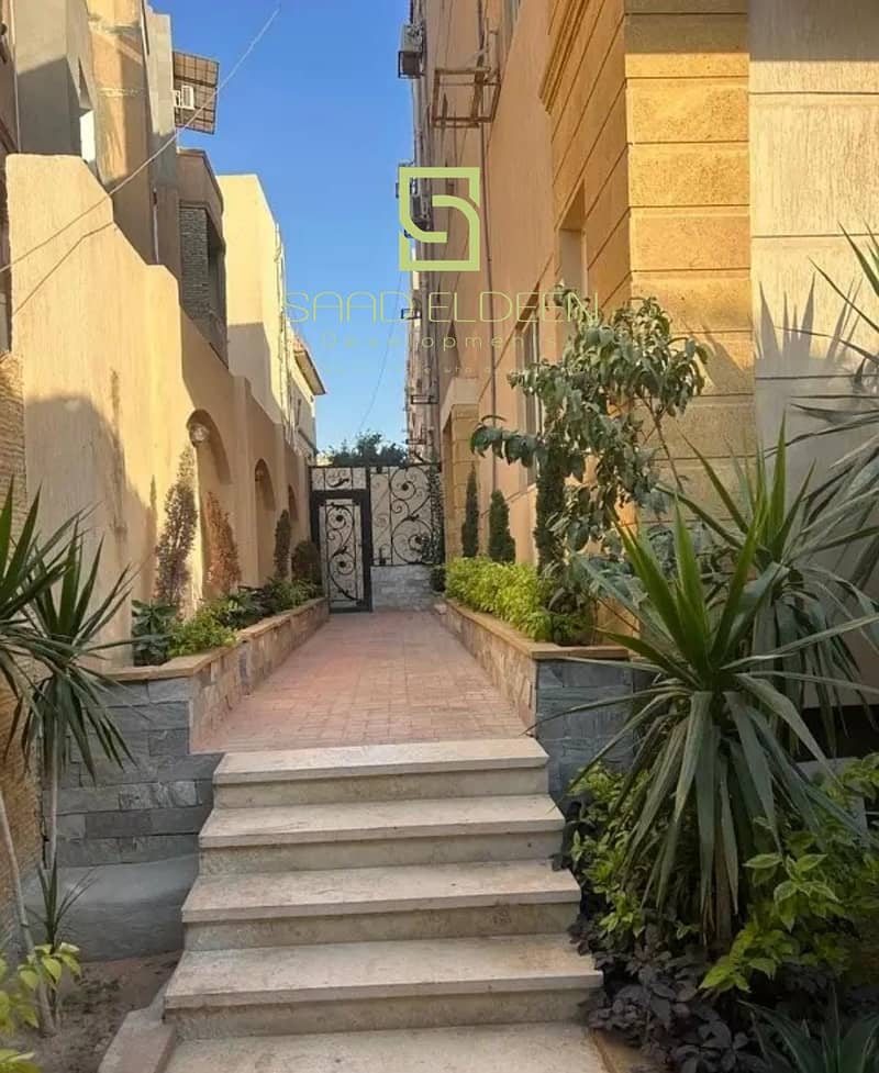 2 3e3fb812-f698-494c-a575-dfe1a9e4d77b. PNG