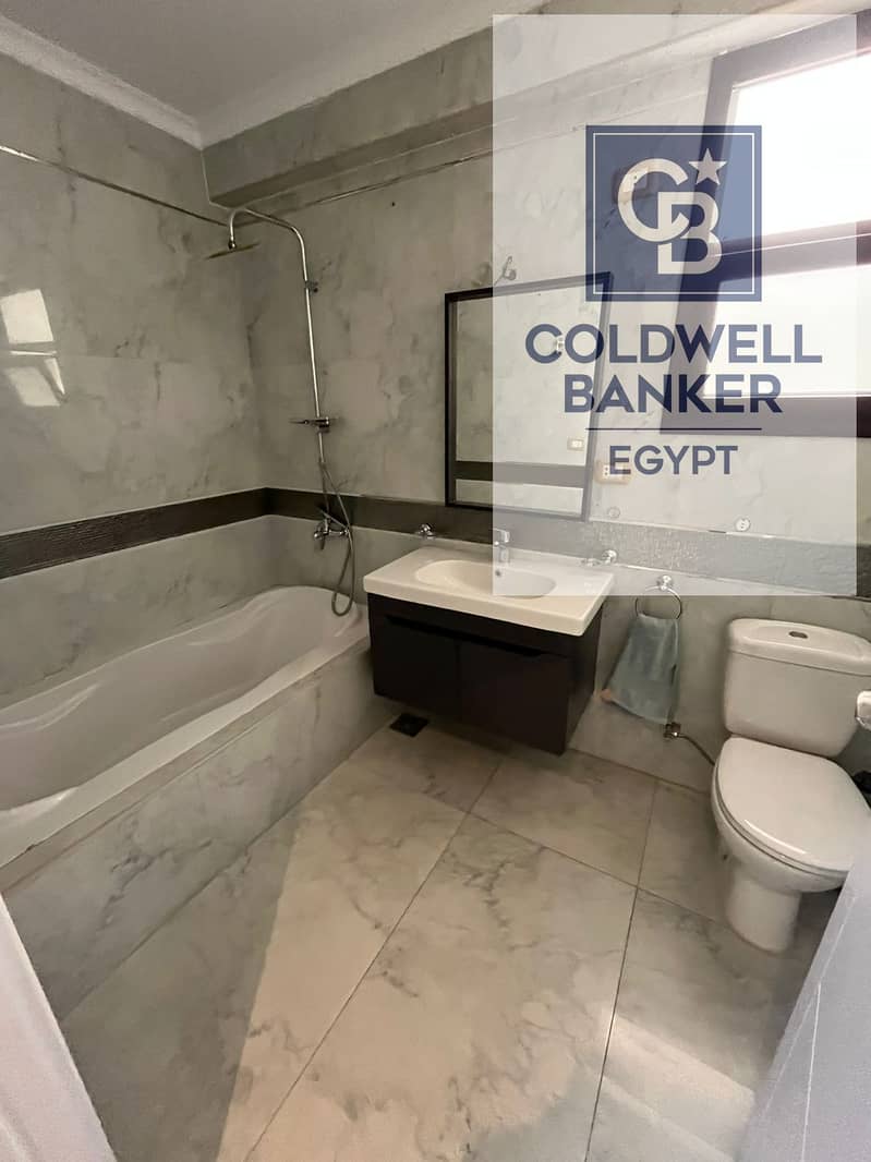 6 05e3890d-8969-44a5-a0b5-80cd6653dc90. jpg