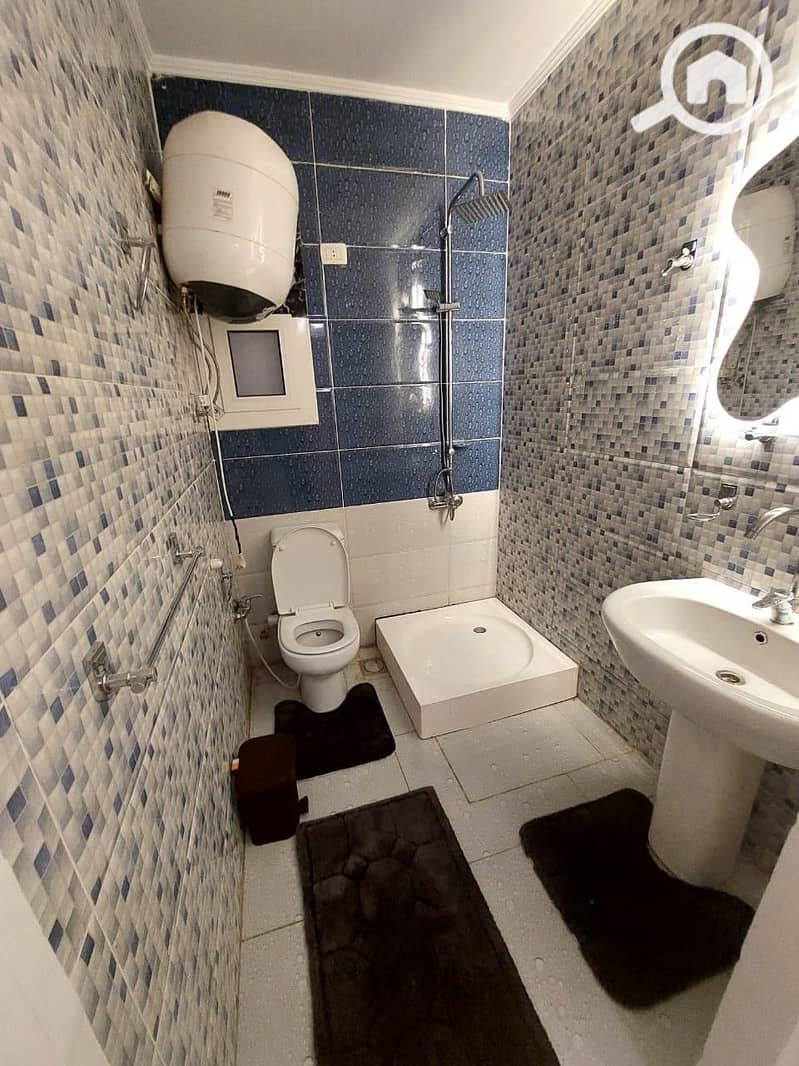 9 dafafe30-3b99-4979-815e-028afd66d402. jpg