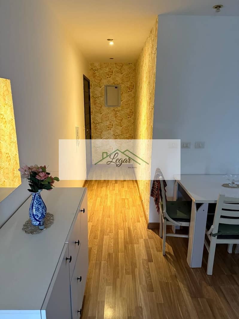 2 68efa345-52fd-490f-92fc-bf4b8403aff1. jpg