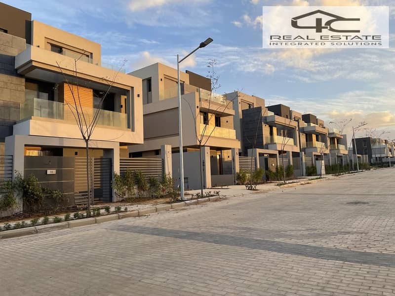 10 WhatsApp Image 2026-01-16 at 2.25. 55 PM. jpeg