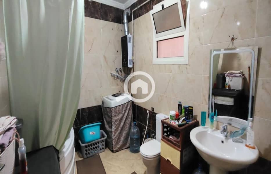 9 WhatsApp-Image-2025-10-25-at-1.42. 53-PM. jpg