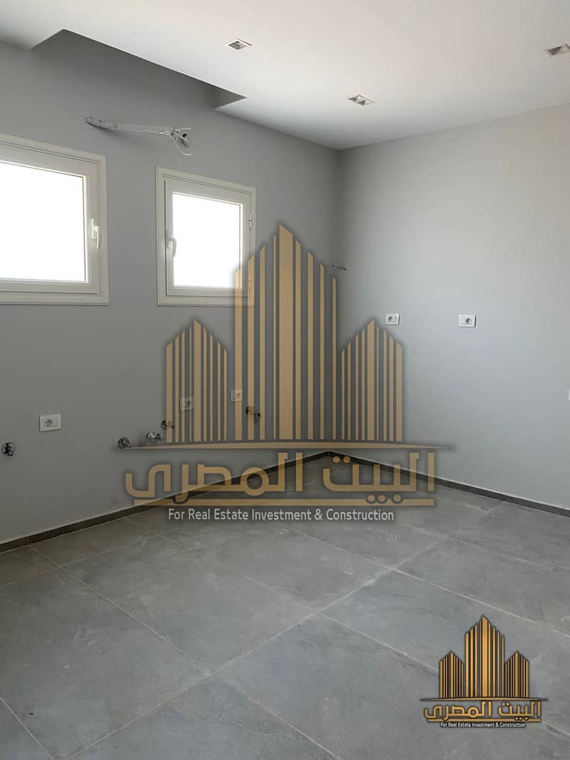 9 10b510a9-ea99-4a99-8d94-0ad4720f20ab. jpg