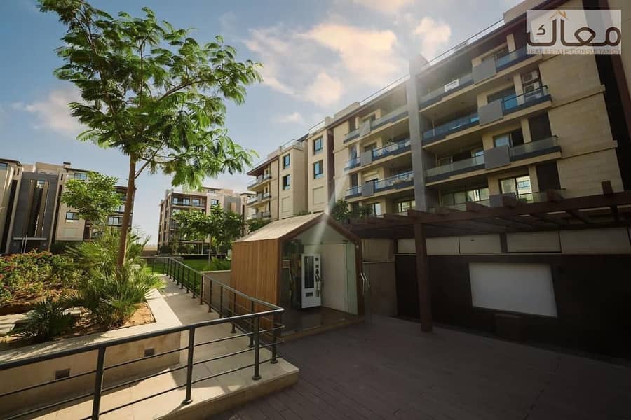 3 fb7759f6-55b1-47ea-843f-4876d5fc545d. jpg