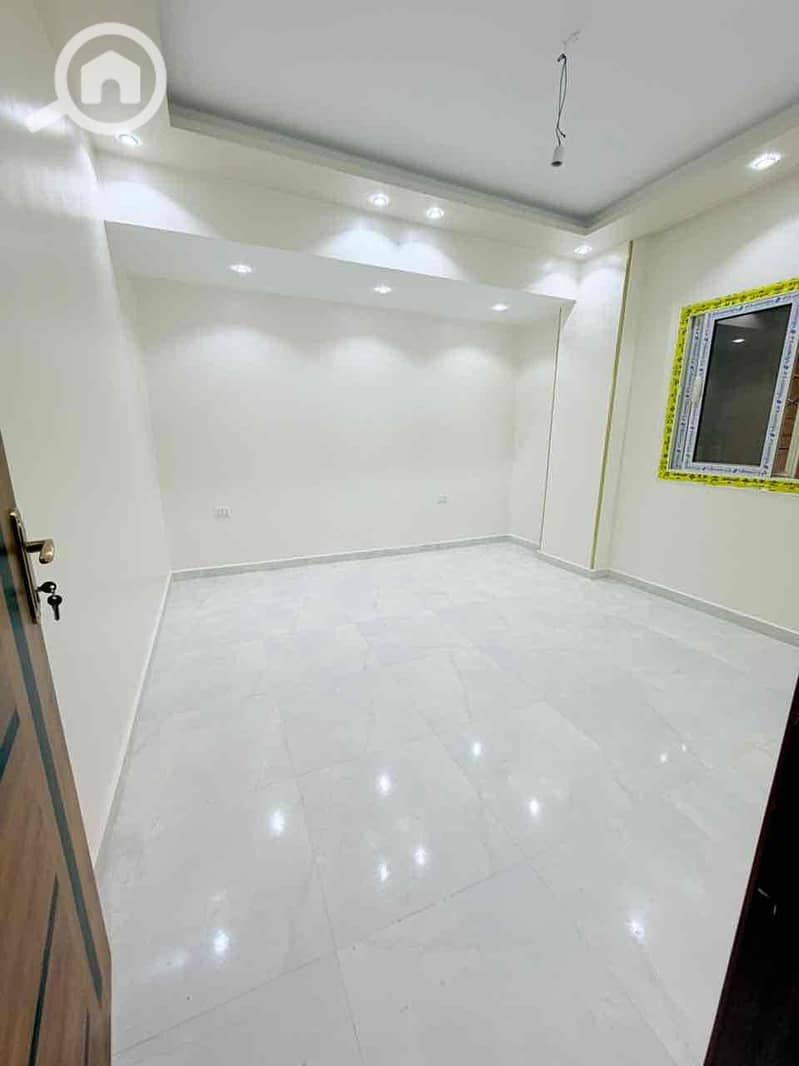 3 b19b032d-c992-4c00-833b-d6aab7c05160. jpg