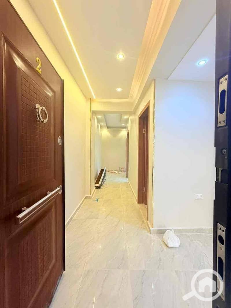 5 7ded386f-56de-4bc5-986f-65c2d87c4a28. jpg