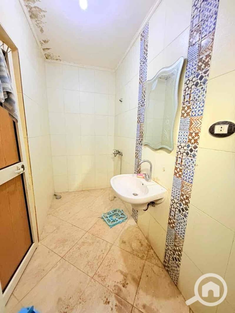 2 105fc7ac-ba04-4969-89b0-3157cd9c8ca6. jpg