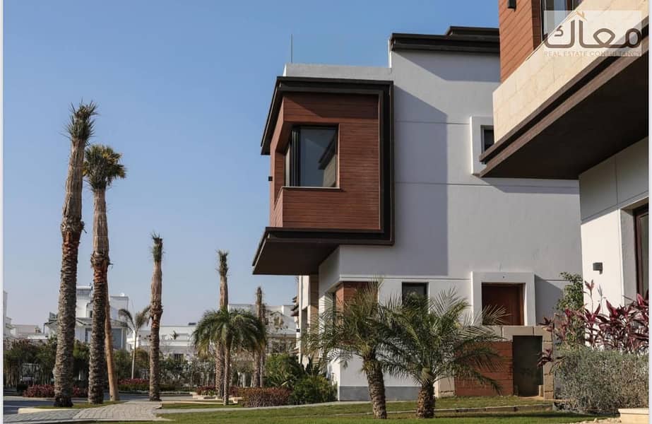 6 42de66b2-4607-4436-8ea2-2cc01c794d37. jpg