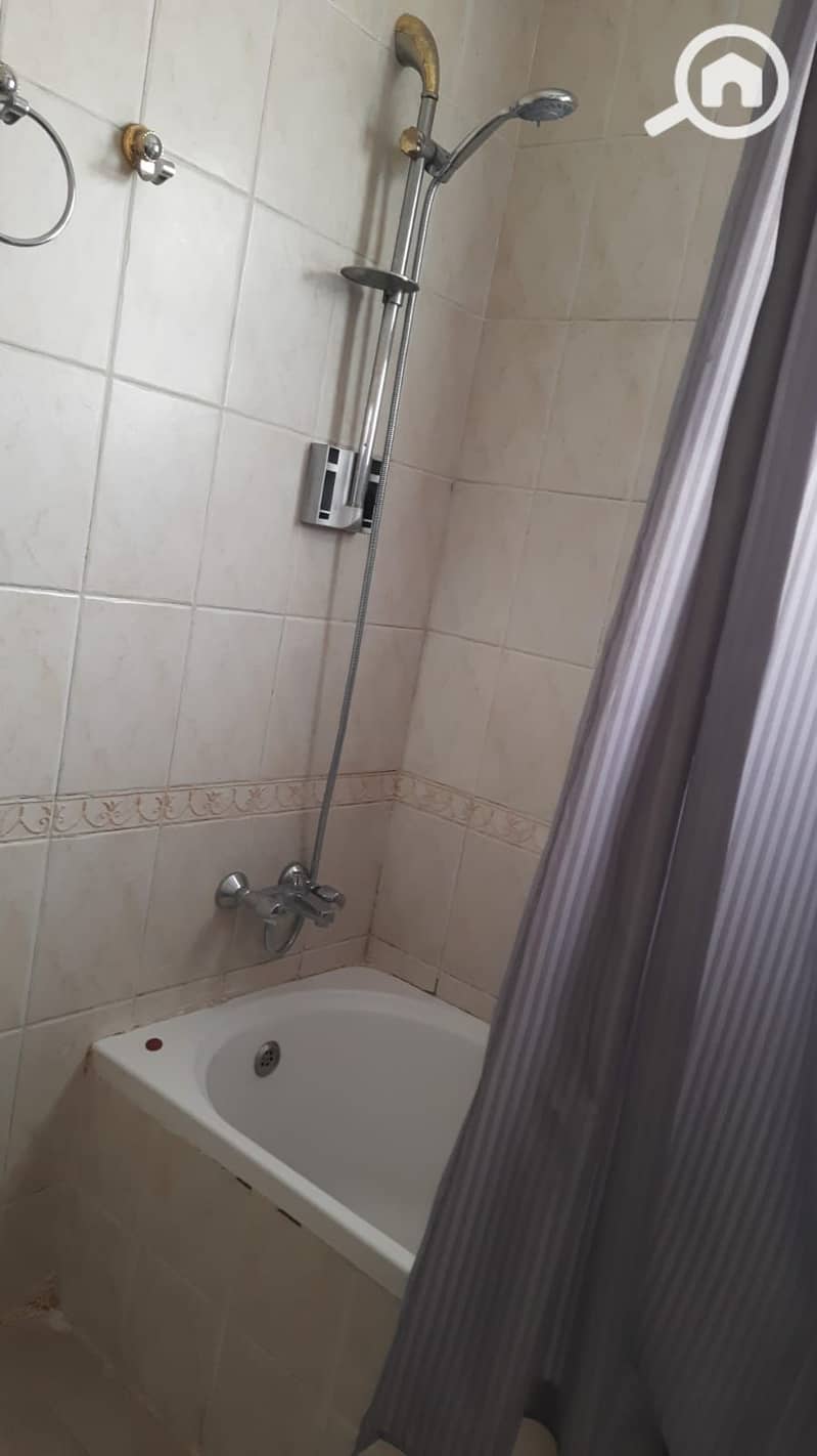 8 760c1372-83e7-411a-8c7b-a9b411c98ce8. jpeg