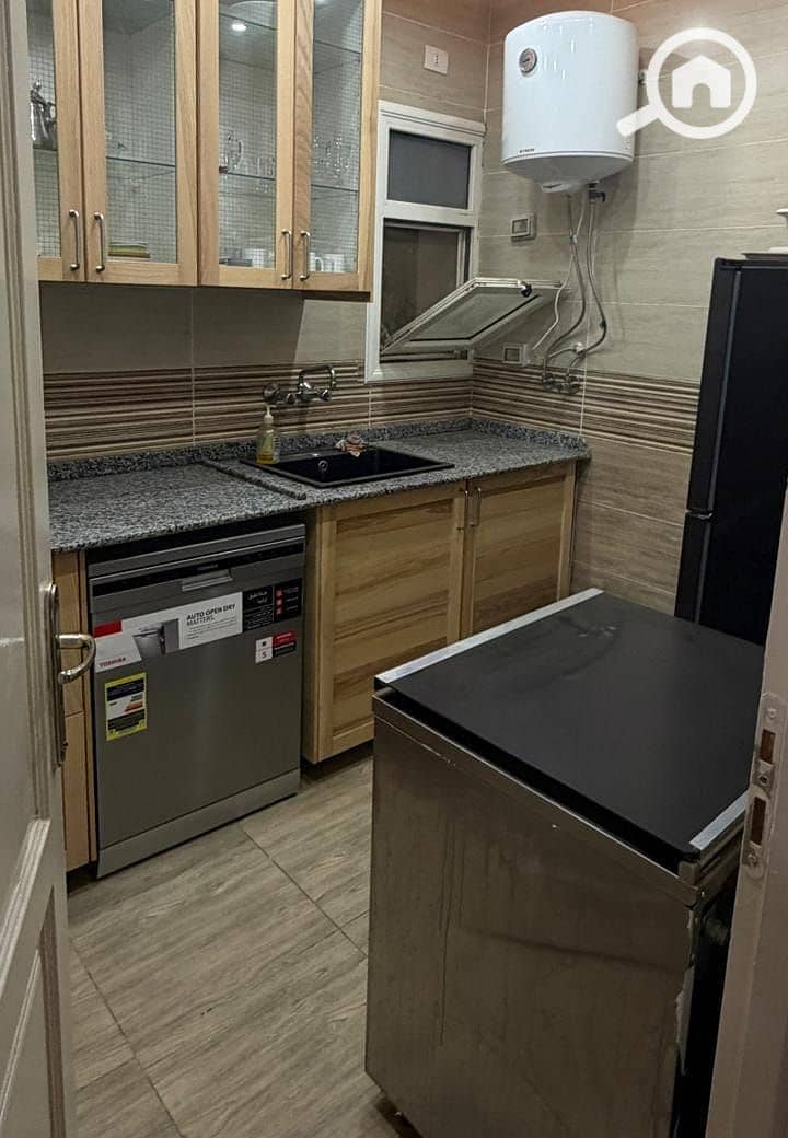 9 b15033f7-f6a0-4f77-9eba-63243ca9ccec. jpeg