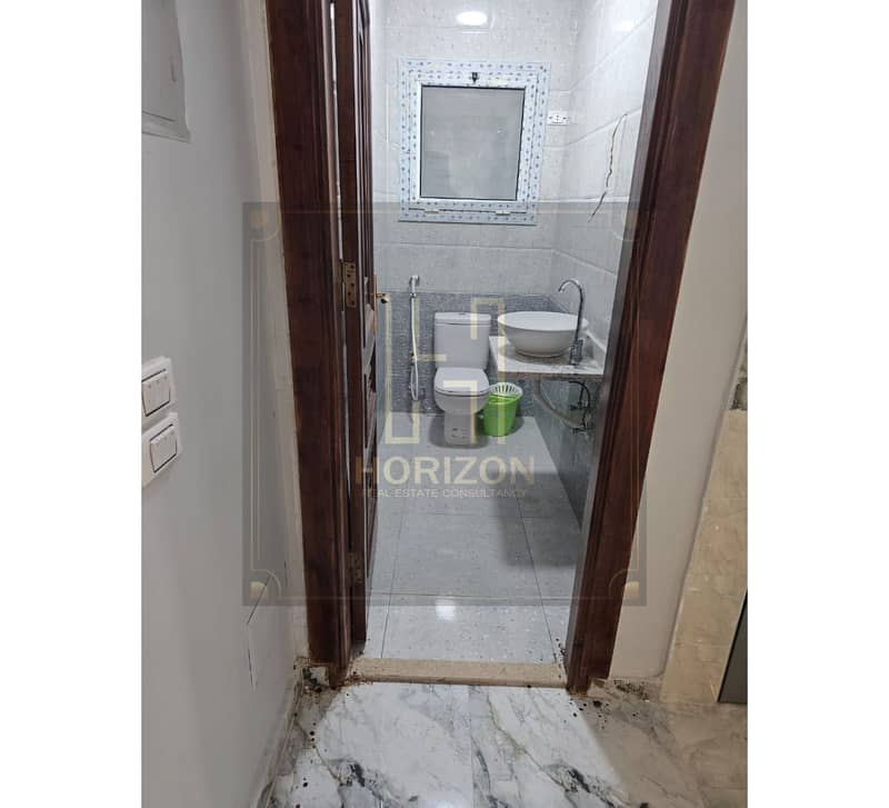 5 WhatsApp Image 2026-01-17 at 5.10. 57 PM (1). jpg