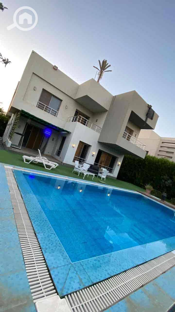 3 2f8af0eb-3b1f-4fa4-8640-6128f4a0ab51. jpg