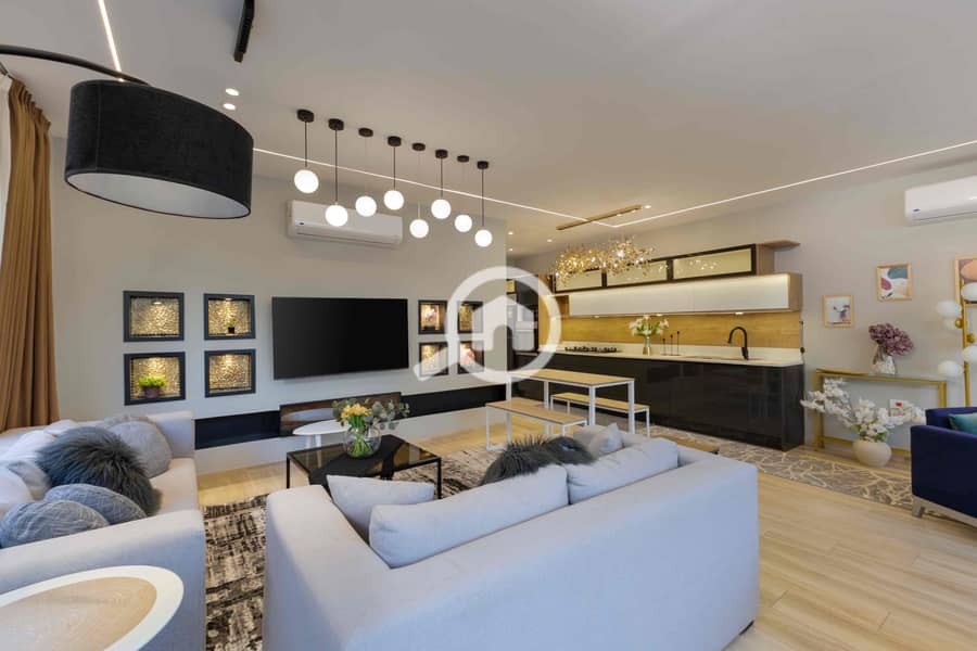 5 627d93f6-e54d-4709-9aab-a27120af7c46. jpg