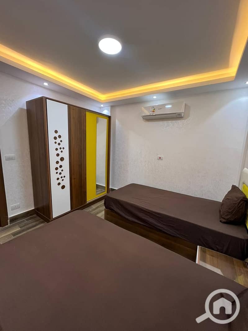 4 7ec3e4e1-7b90-40b5-9cd6-40bc867625a3. jpeg