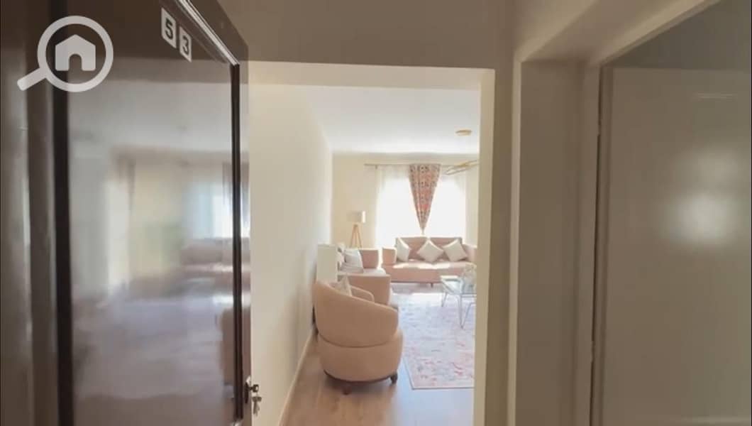 3 2d5e96ea-3375-4318-90aa-f1b508cdb6ad. jpeg