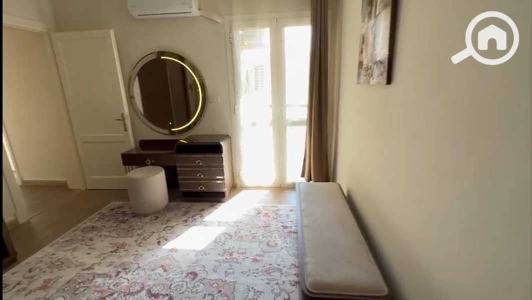 10 d220e741-1612-43fe-abf4-c7fb2c8b8b5e. jpeg