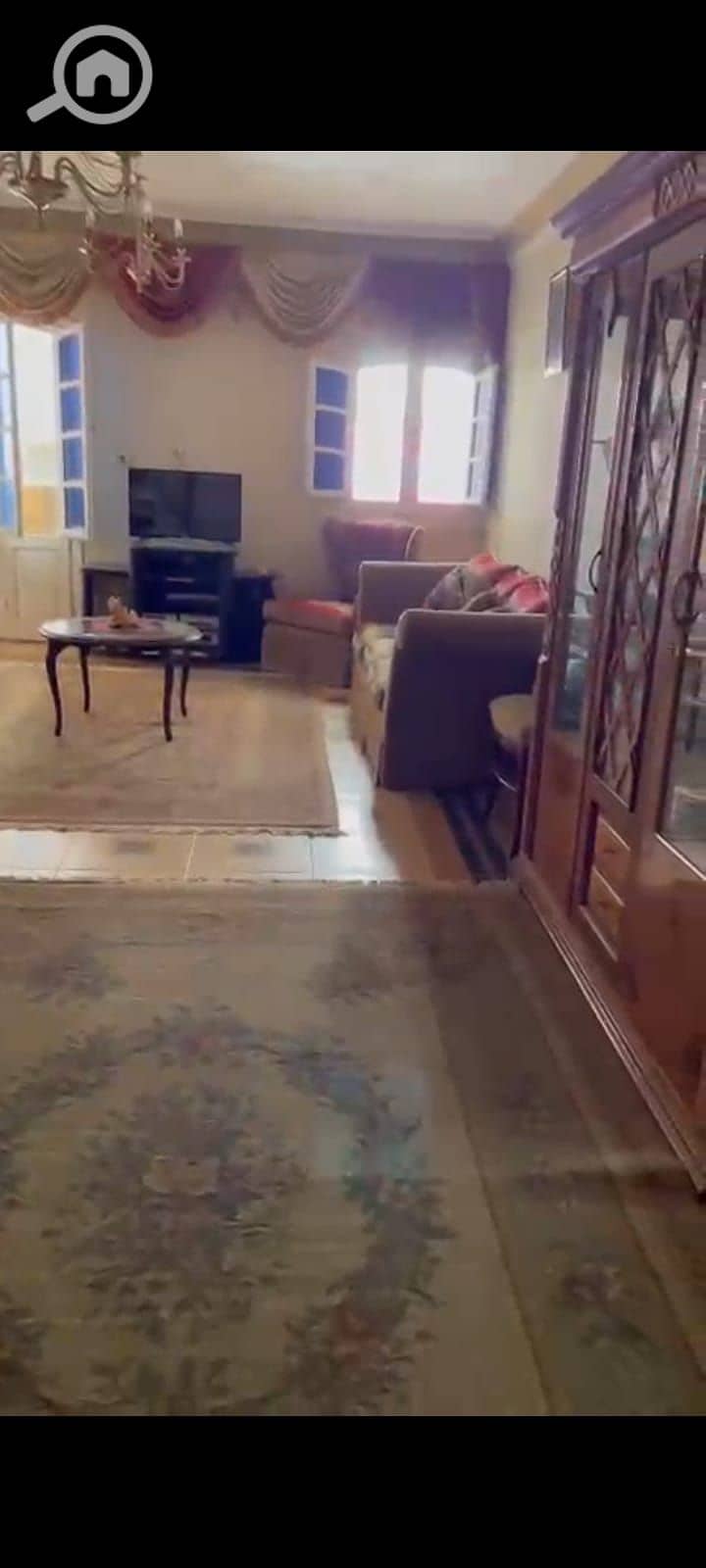 4 281c997c-a618-4f23-bf8d-fcf2ad9c61e9. jpg