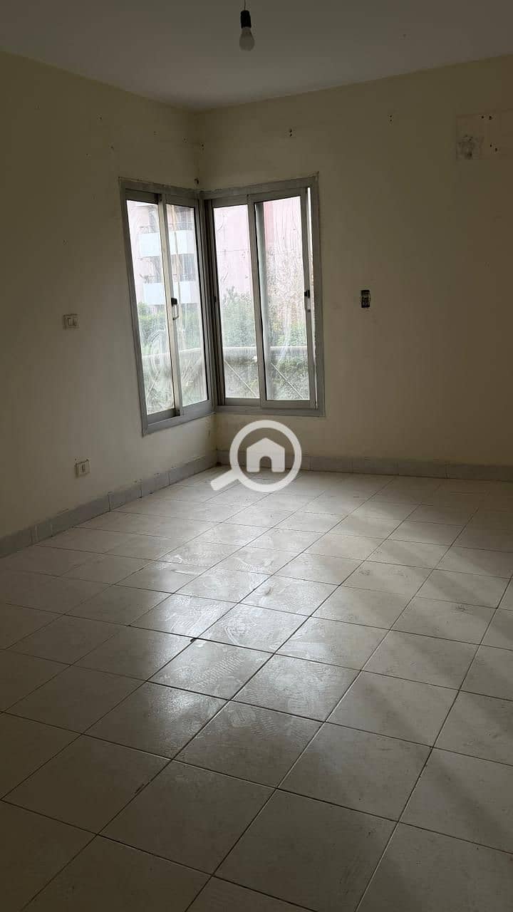 2 48c8cf4a-ab66-4f37-9ae0-e9d92698edf6. jpeg