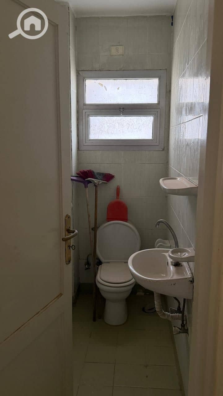 4 0c9b931c-f1a6-4539-84c5-9fc650b92937. jpeg