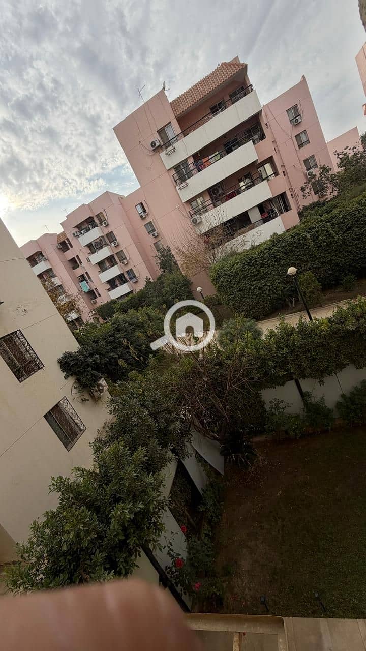 7 70edc956-4e90-47a5-9bcf-282de1ba7868. jpeg