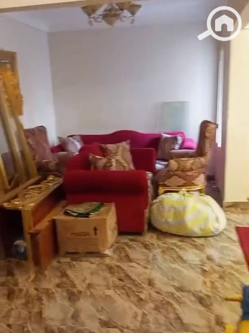 4 25c96ff0-8be6-41b4-9f66-e069d4fc4959. jpg