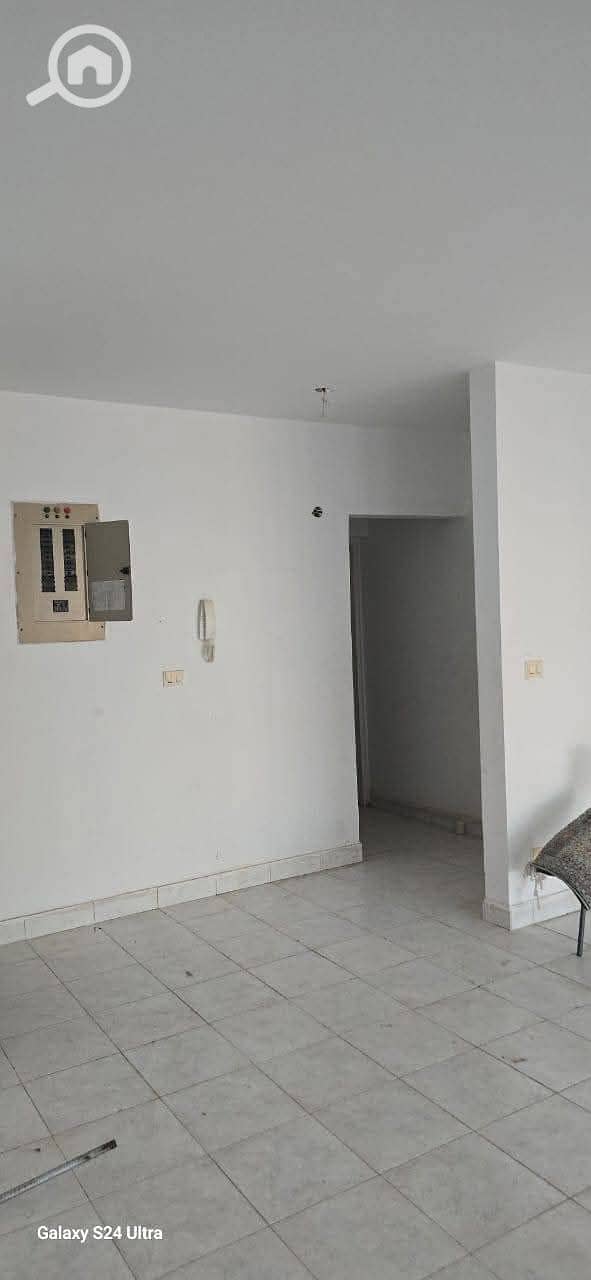 4 18d97da2-a1e7-4197-8aa5-088ab7f95246. jpeg