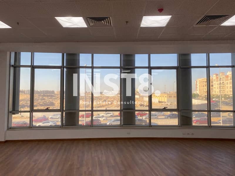 7 692866e6b6494_WhatsApp-Image-2025-11-27-at-17.35. 47_072bcf14. jpg