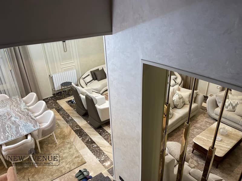 12 74324ec7-77b9-4d3a-a10b-c07fa32f21da. jpg