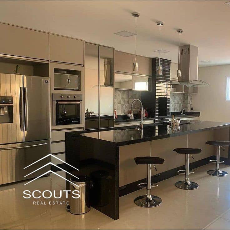 6 83b080df9756d13473facb8f2aad27e8. jpg