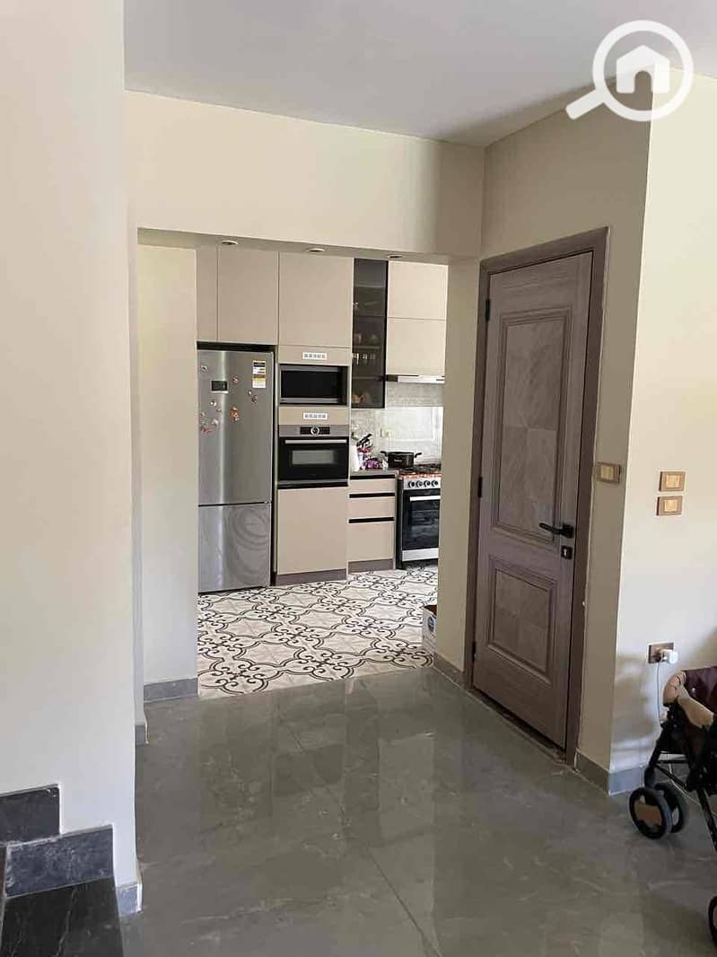 9 4db4c102-3f89-4408-a2a1-52cb87699273. jpg